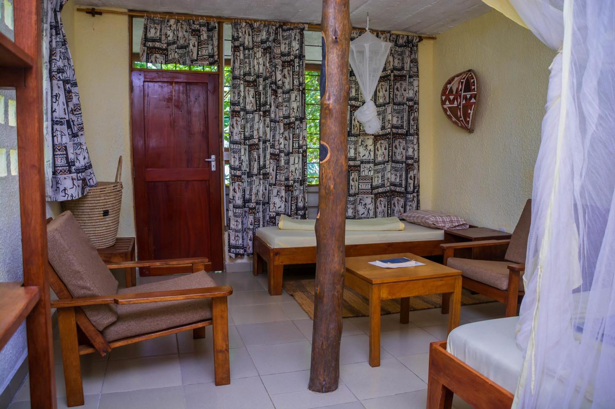 Meru Mbega Lodge Usa River Exterior foto