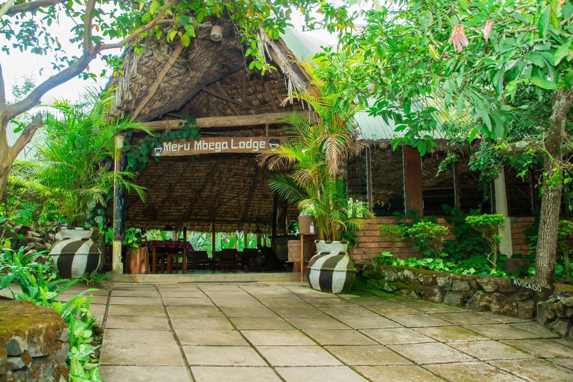 Meru Mbega Lodge Usa River Exterior foto