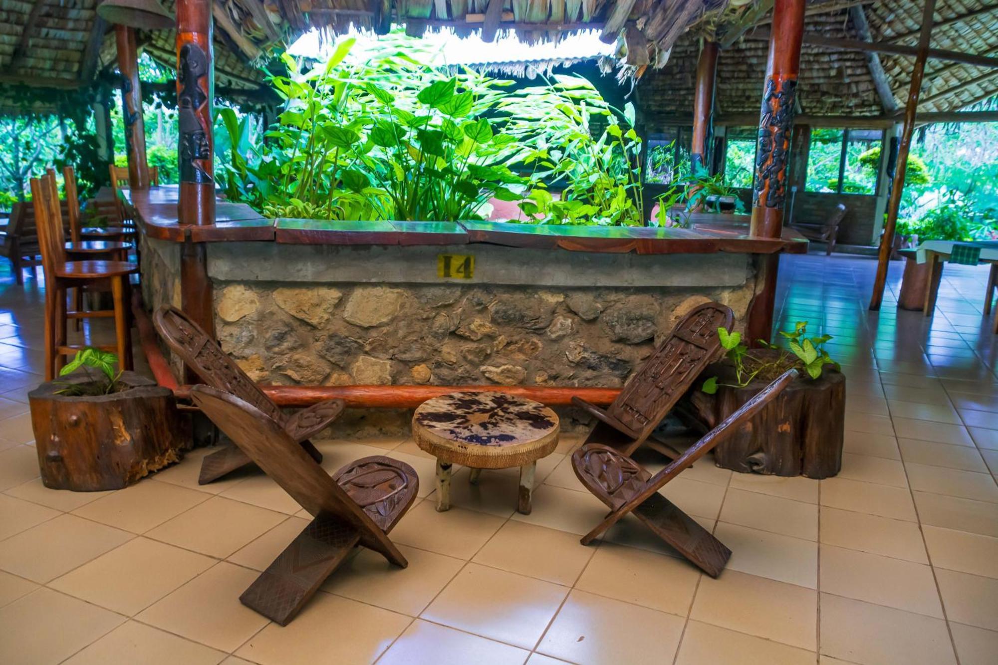 Meru Mbega Lodge Usa River Exterior foto